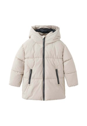 Chaqueta de invierno acolchada color beige claro con capucha, cremallera frontal y dos bolsillos laterales con cremallera, presentada sobre fondo blanco.