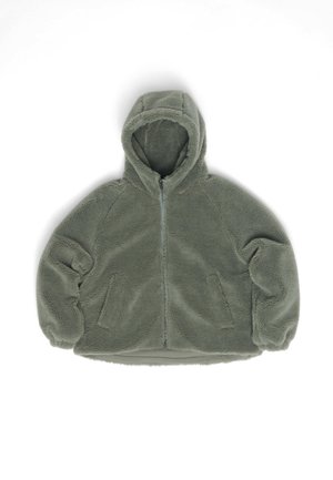 Fleece-Kapuzenjacke in olivgrün, mit durchgehendem Reißverschluss, Raglanärmeln und zwei seitlichen Taschen. Weicher Stoff und minimalistisches Design.