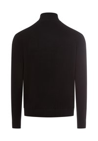 Schwarzer Strickpullover mit hohem Kragen, langen Ärmeln und gerippten Bündchen und Saum. Glatte Textur, schlichtes Design, keine sichtbaren Muster oder Akzente.