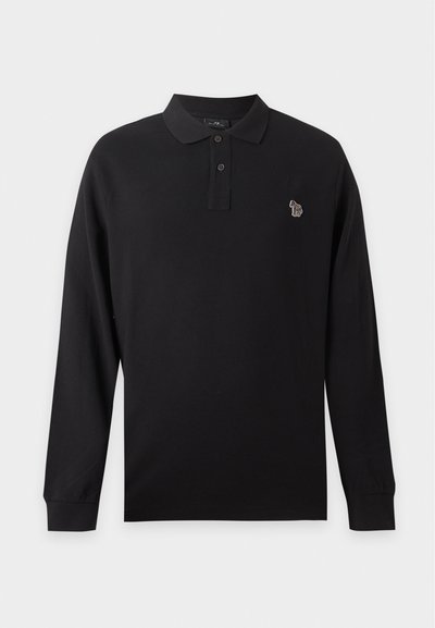 Polo noir à manches longues avec deux boutons et un petit logo zèbre multicolore brodé sur le côté gauche de la poitrine.