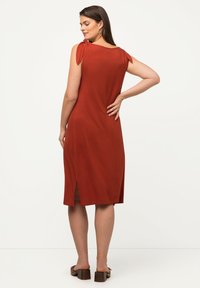 Ulla Popken Žerzejové šaty - brown