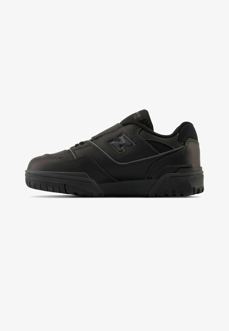 New Balance 550 BUNGEE LACE WITH TOP STRAP Koripallokengät black/musta Zalando.fi New Balance 550 BUNGEE LACE WITH TOP STRAP Koripallokengät black/musta Zalando.fi