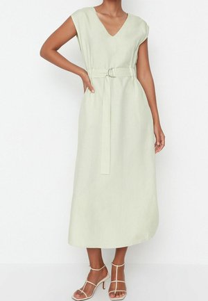 Trendyol, Robe longue - green