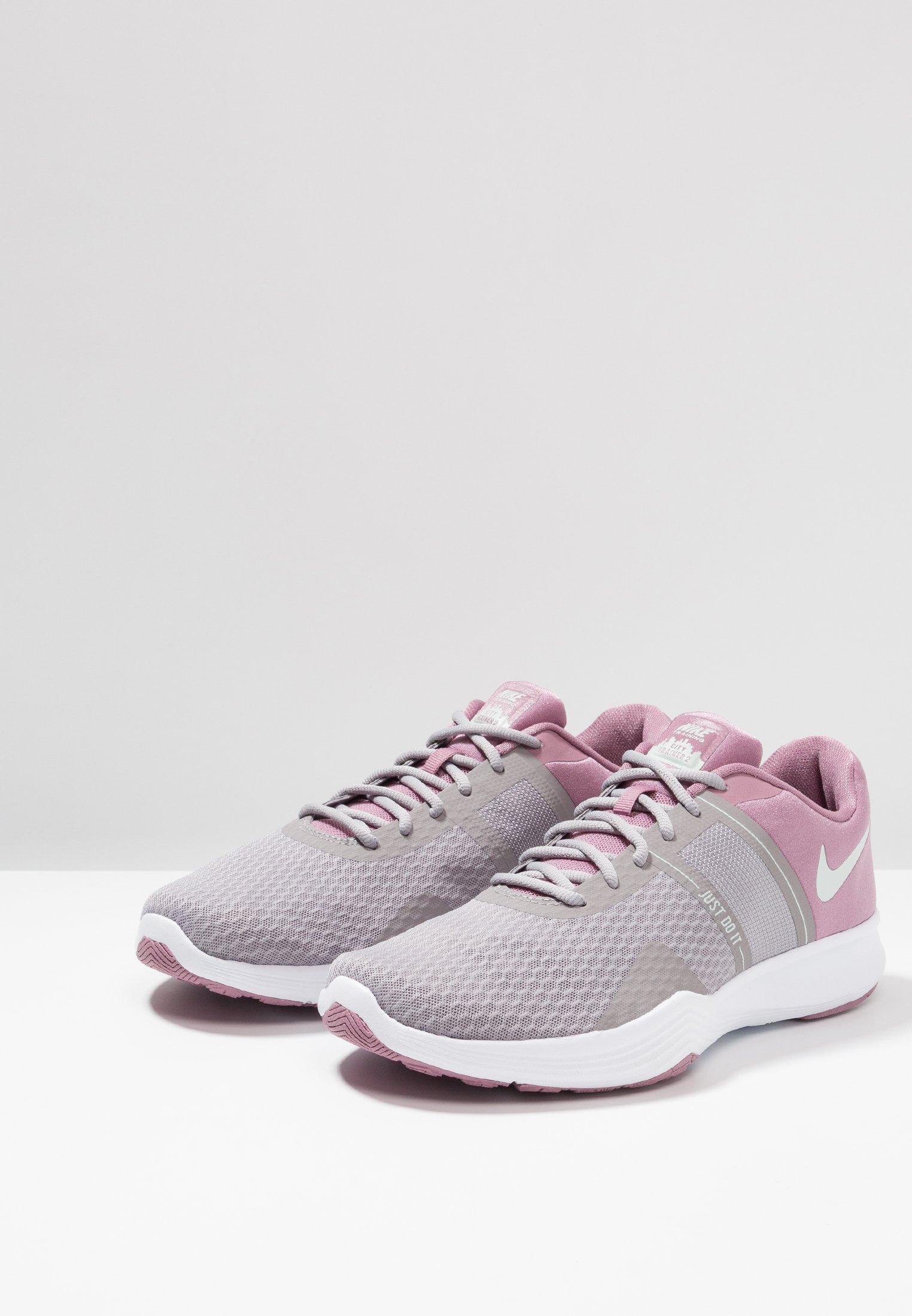 nike city trainer 2 grey