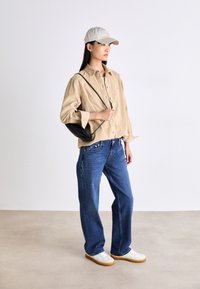 Tommy Jeans SOPHIE - Vaqueros rectos - dark blue