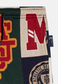 GAP MICKEY LOOSE - Calças - grey/light red/beige