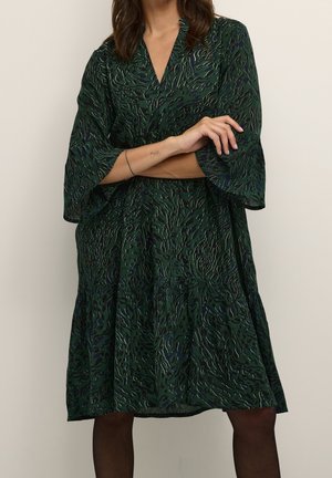 Day dress - green