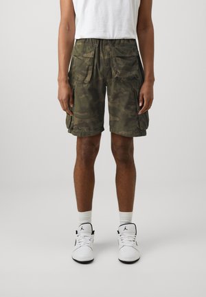Brave Soul Shorts - khaki