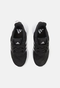 adidas Performance UBOUNCE DNA UNISEX - Scarpe da allenamento - core black/footwear white