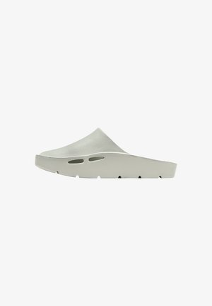 Jordan, JORDAN HEX MULE SP LIGHT SILVER DAMEN LIFESTYLE - SCHUHE DAMEN - SNEAKERS - Sandalias planas - silber-coloured