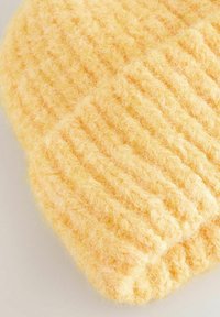 Next Kootud müts - buttermilk yellow