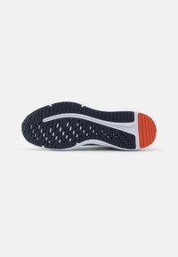 Nike Performance DOWNSHIFTER 12 - Zapatillas running asfalto - white/clear jade/obsidian/picante red/university gold