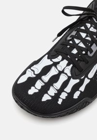 TYR DROPZERO LACES UNISEX - Treningssko - black/white