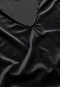 Cellbes of Sweden WITH GATHERED SLEEVE - Tunika - black solid