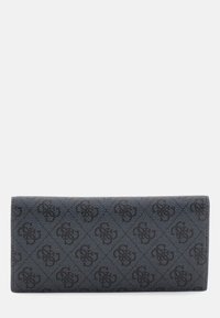 Billetera de textura oscura con patrón de logo en relieve, forma rectangular y un brillo sutil, con cierre de solapa.