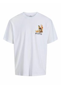 Bijela pamučna majica s grafikom šarenog ptičice i jesenskog lišća s japanskim tekstom na lijevoj strani grudi. Standardna kroja.