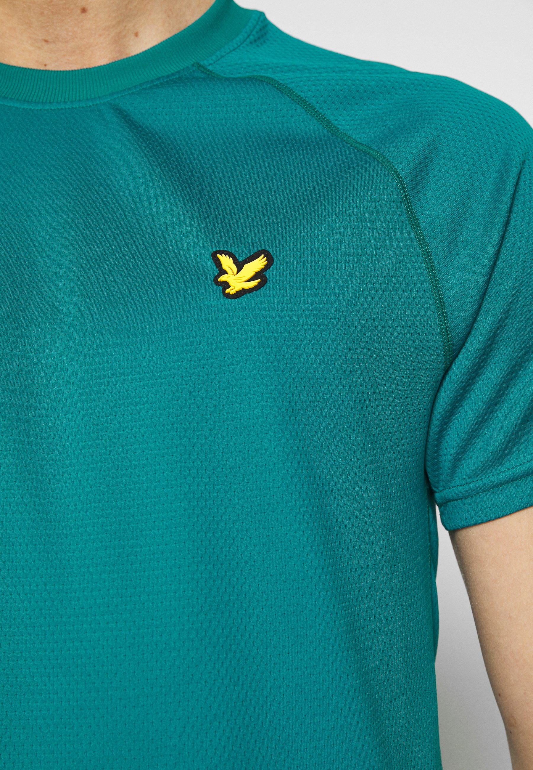 Lyle & Scott CORE RAGLAN T shirts teal green Zalando.no Lyle & Scott CORE RAGLAN - T-shirts - teal green