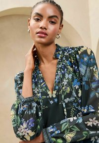 Lipsy REGULAR FIT - PRINTED - Blúzka - blue