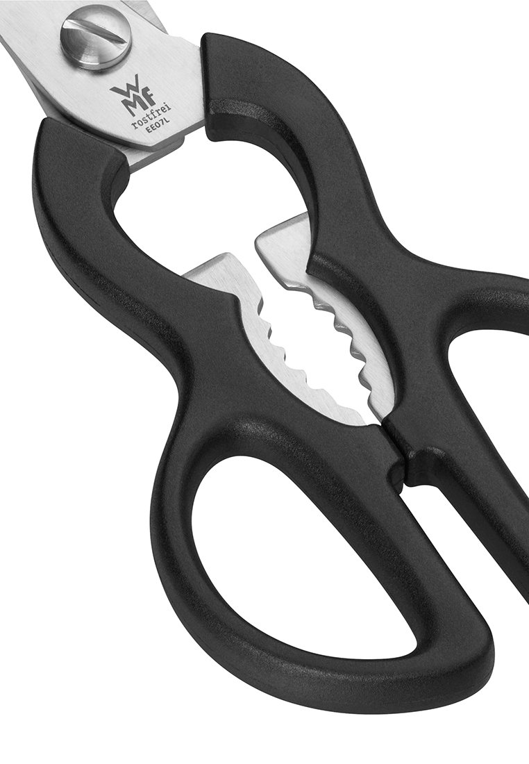 Tijeras de cocina ergonómicas negras con hojas de acero inoxidable; cuenta con un agarre texturizado y un borde dentado para una mayor eficiencia en el corte.