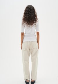 InWear Jednoduché tričko - white