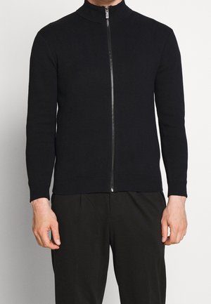 Vest - black