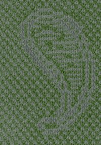 Dzianina w ciemnozielonym kolorze z subtelnym szarym wzorem abstrakcyjnego kształtu, o teksturowanej powierzchni i jednolitym splocie.