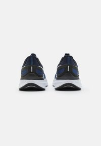 Nike Performance STRUCTURE 25 - Løbesko til landevejen - midnight navy/pure platinum/white/black/racer blue