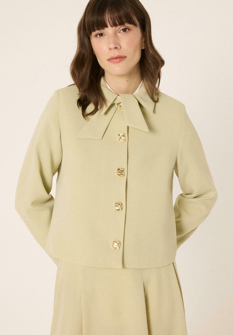 【未使用】THE TOE Peckham Jacket + Skirt 未使用】THE TOE Peckham Jacket + Skirt 【公式通販】