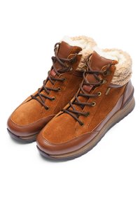 Brązowe zimowe buty zamszowe z wiązaniem z przodu, miękkimi skórzanymi kołnierzami i puszystą kremową podszewką z polaru wewnątrz.