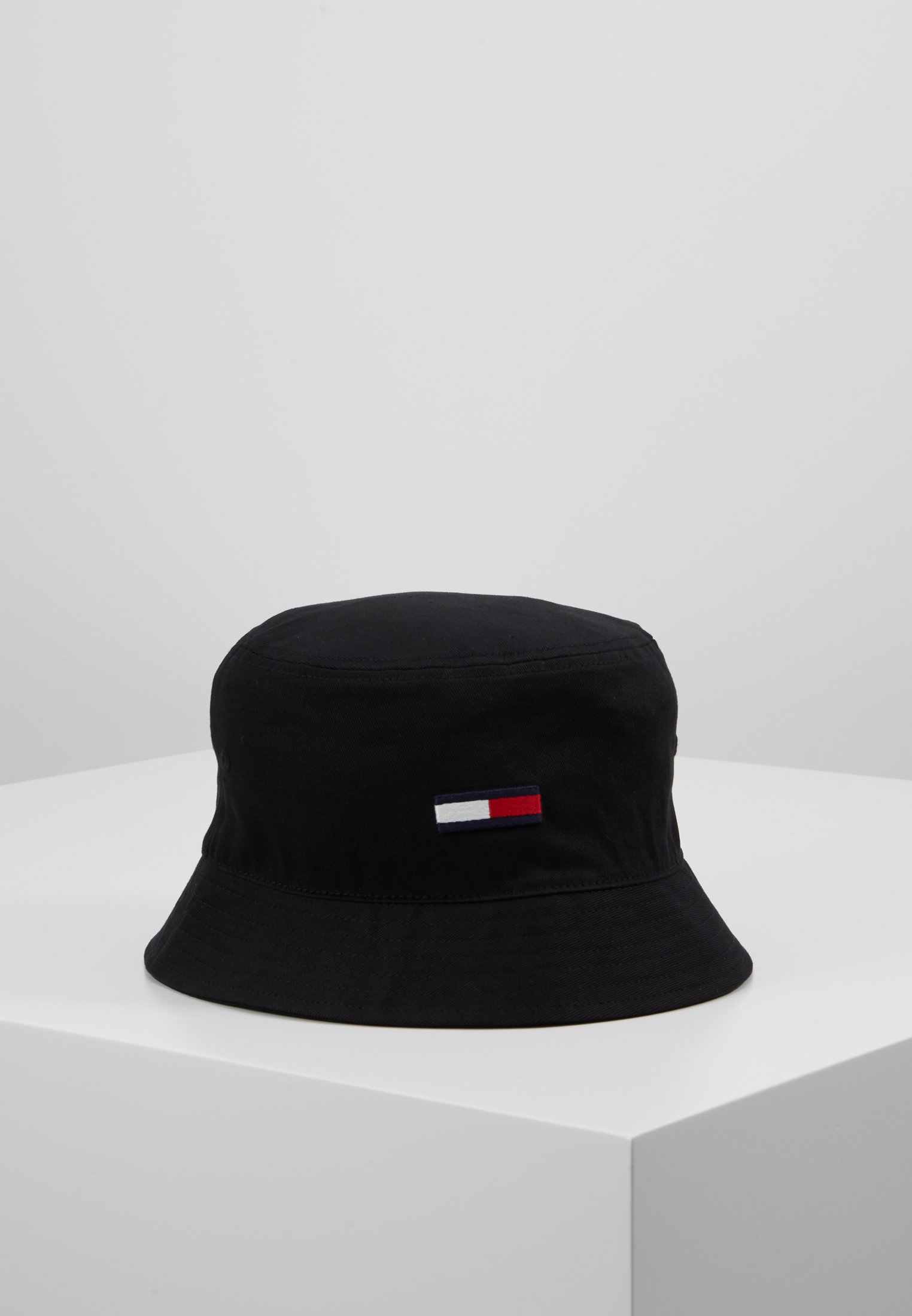 bucket hat tommy hilfiger
