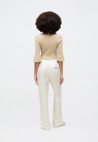 DAY Birger et Mikkelsen MILO SUMMER - Stoffhose - pistachio shell