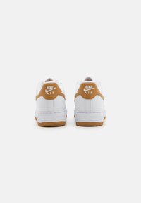 Nike Sportswear AIR FORCE 1 07 NEXT NATURE - Tenisice - white/flax