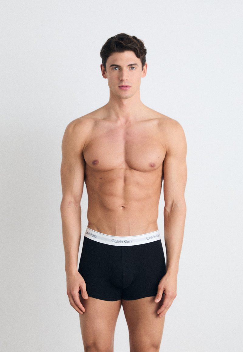 Calvin Klein Underwear TRUNK 5 PACK MODERN COTTON - Calzoncillos - black/white