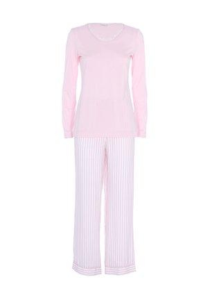 Maglietta a maniche lunghe rosa chiaro con scollo a V, abbinata a pantaloni da pigiama a righe rosa e bianche, caratterizzati da una vestibilità rilassata e un tessuto morbido.