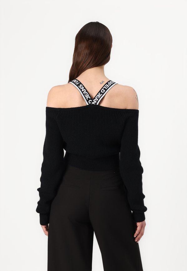 CUT OUT SWEATER - Jumper3