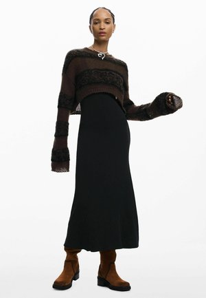 2-IN-1  - Strikkjoler - black