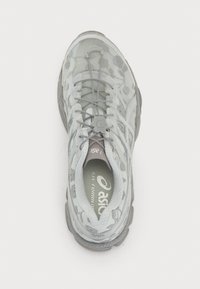 ASICS SportStyle GEL CUMULUS 16 SSCB SIGNATURE SERIES CECILIE BAHNSEN UNISEX - Sporta apavi - glacier grey/steeple grey