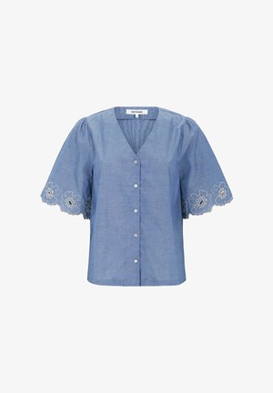 Sinine lühikeste varrukatega pluus V-kaelusega, ees nööbitav ja varrukate ääres tikanditega lilled ja lained.