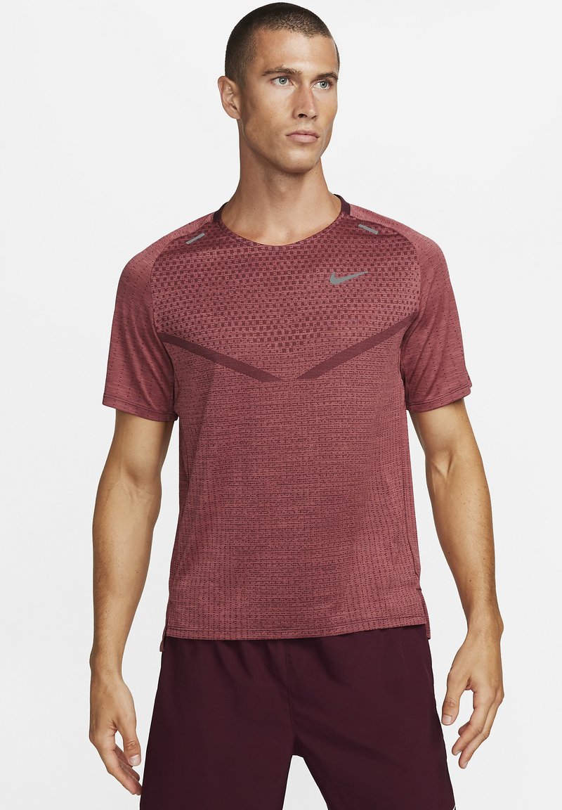 nike techknit ultra t shirt