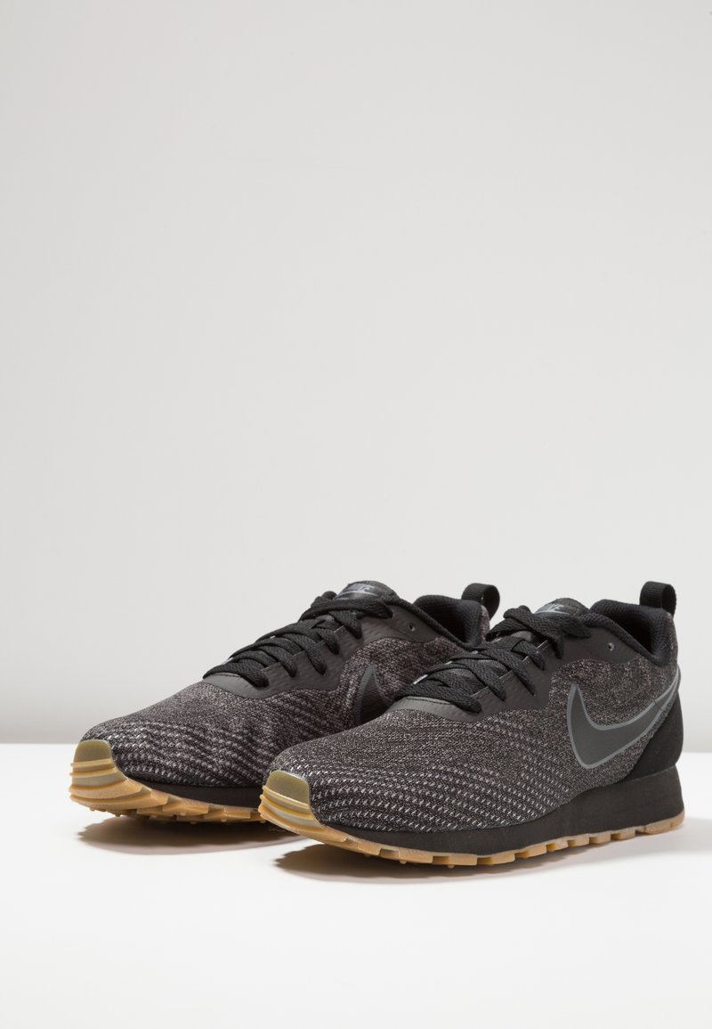 Erfahrung Wachsam Grill sneaker nike md runner 2 Explosion Vorlesung Oberst