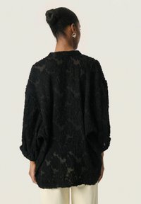 Soaked in Luxury AMILY - Tunic - black