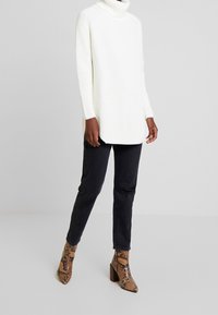 Marc O'Polo DENIM Strickpullover - white