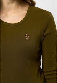 U.S. Polo Assn. Topper langermet - dark olive