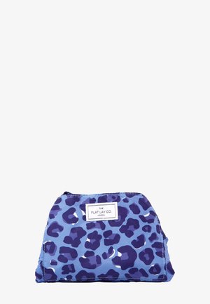 The Flat Lay Co. THE FLAT LAY CO. OPEN FLAT MAKEUP BAG - Toilettas - blue leopard