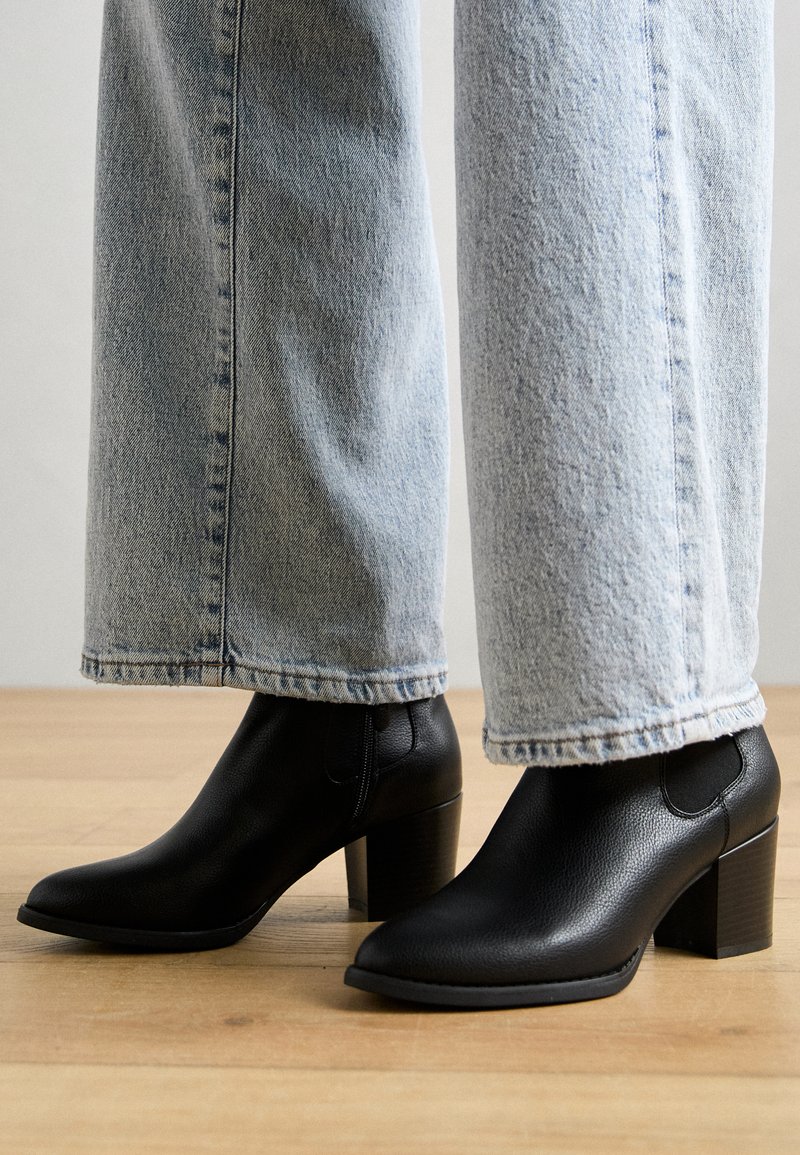 Bottines Noires Esprit à Talon Haut - Cuir Lisse, Pointure 41, Zip Latéral - Neuf Sans Boîte