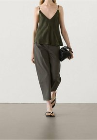 Massimo Dutti Broek - khaki