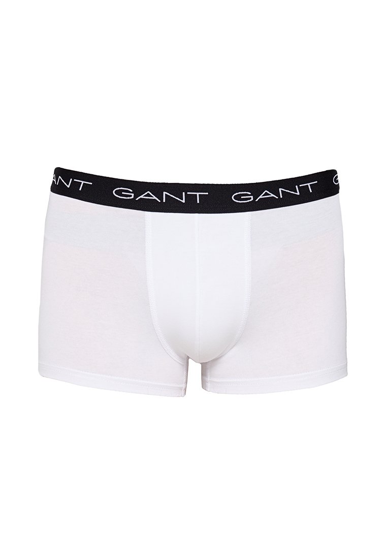 Boxer briefs bianchi realizzati in morbido cotone, con un elastico nero in vita su cui è presente il logo "GANT" in bianco. Texture liscia e vestibilità classica.