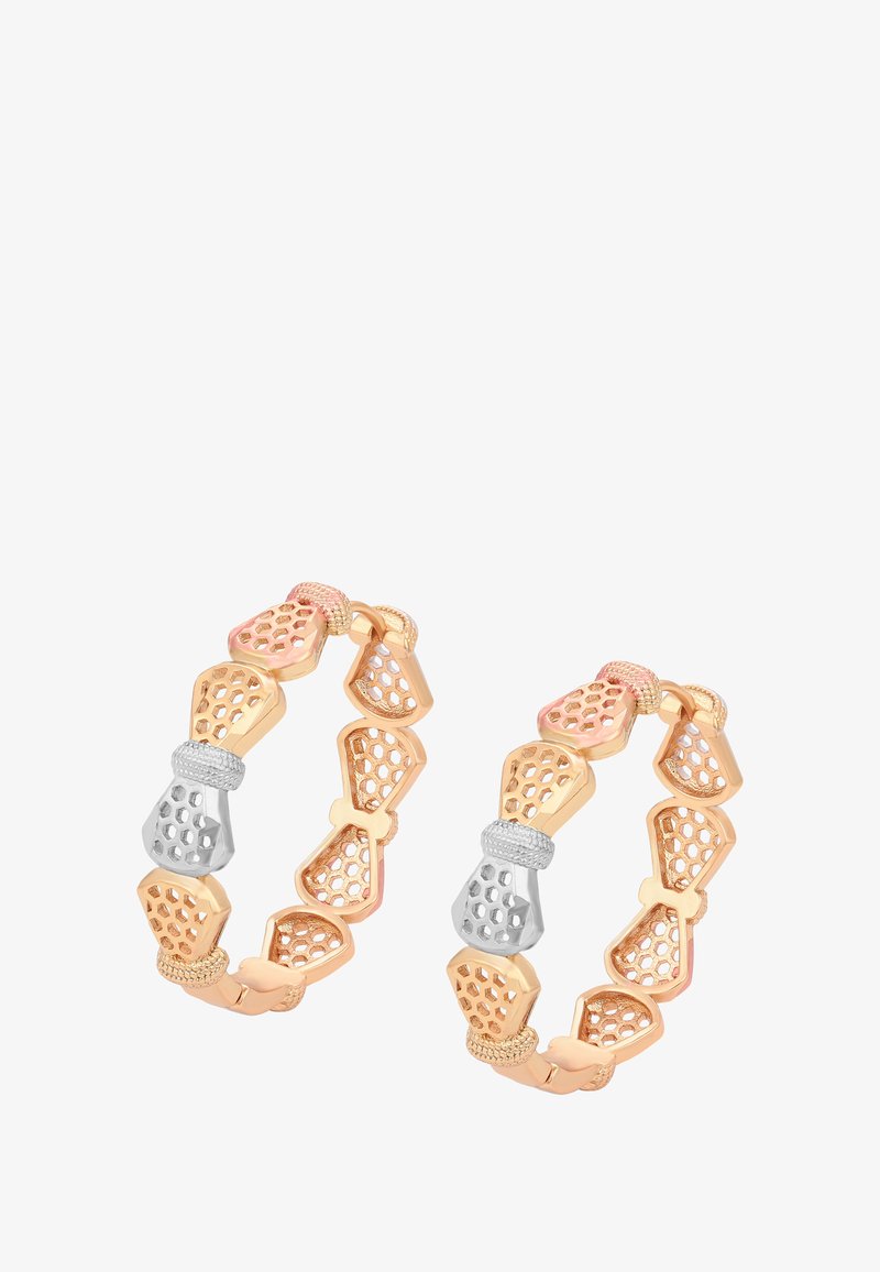 Pár kruhových náušnic s alternativními spojkami v růžovém zlatě a stříbře, s vzorem včelího plástu a texturovanými akcenty.