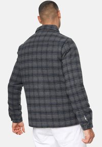 Thumbnail Image 3
