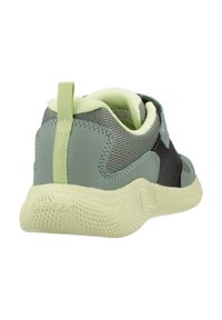 Geox SPRINTYE - Zapatos de bebé - grün